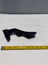 86554-B2000 2014-2019 Kia Soul Front Bumper Passenger Side Lower Cover Bracket OEM