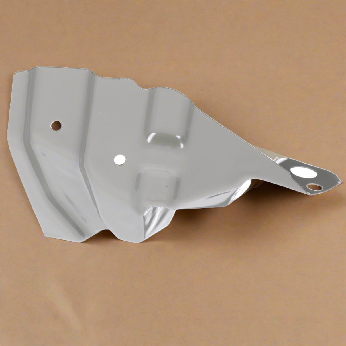 ZZZ-64587-B2000 2014-2019 Kia Soul Passenger Side Fender Outer Bracket OEM