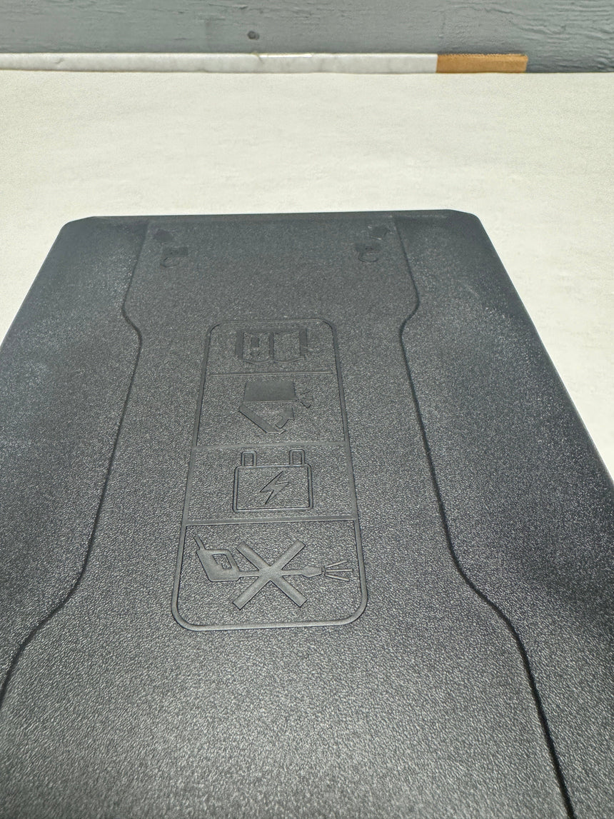 2014-2019 Silverado Sierra 1500 Under Hood Fuse Box Cover OEM
