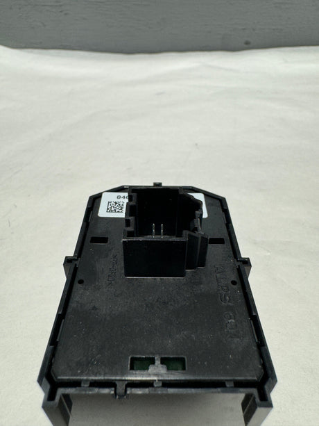 84643953 2014-2019 Silverado Sierra  Power Folding Mirror Switch OEM