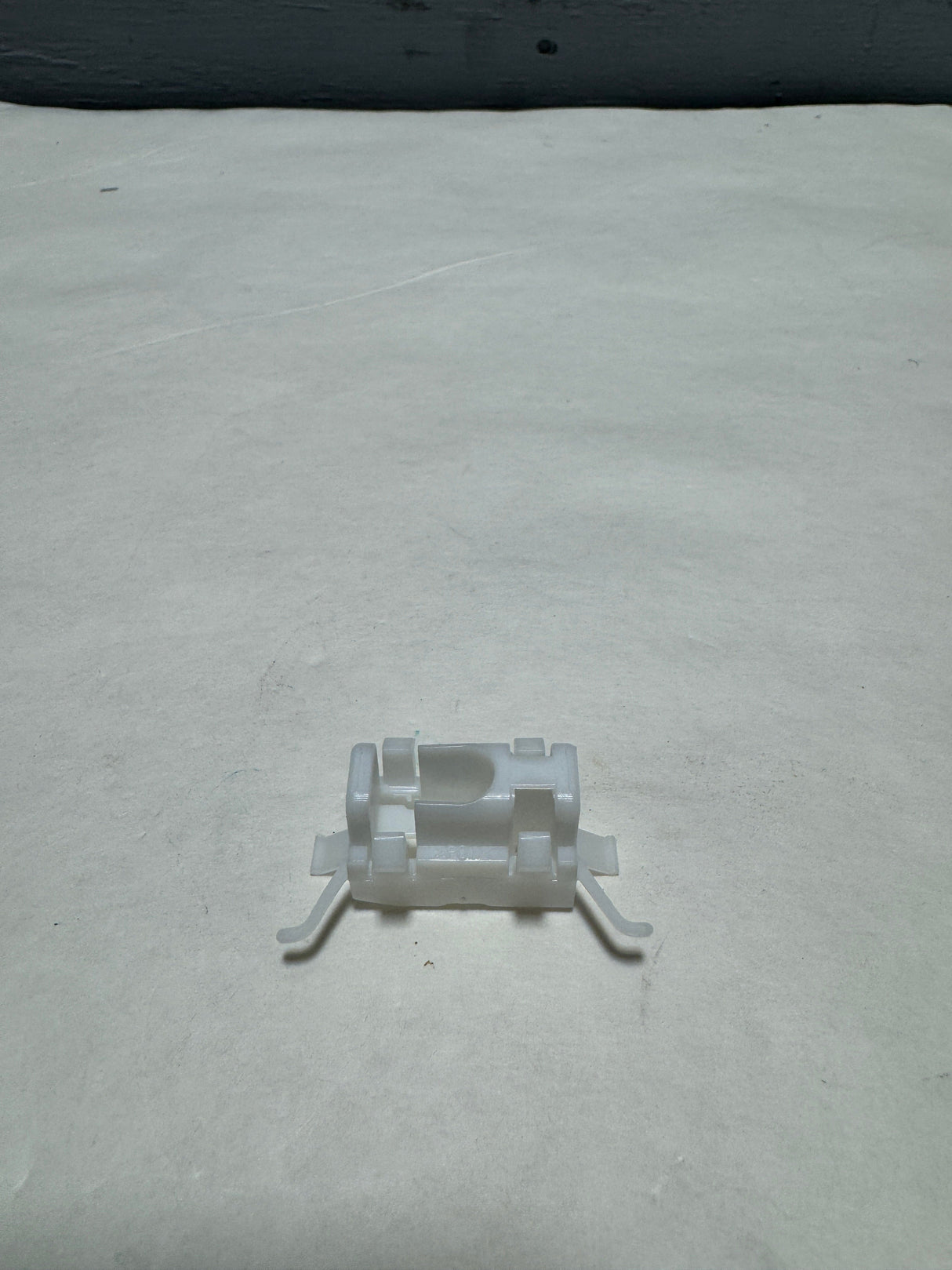 91501-TZ5-A01 2014-2020 Acura MDX Roof Molding Clip For Non Roof Rack Equipped Fits Either SIde