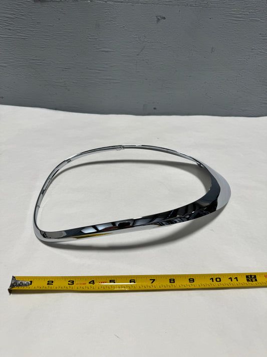 68235996AA 2014-2020 Fiat 500L Passenger Side Tail Light Chrome Trim Ring OEM