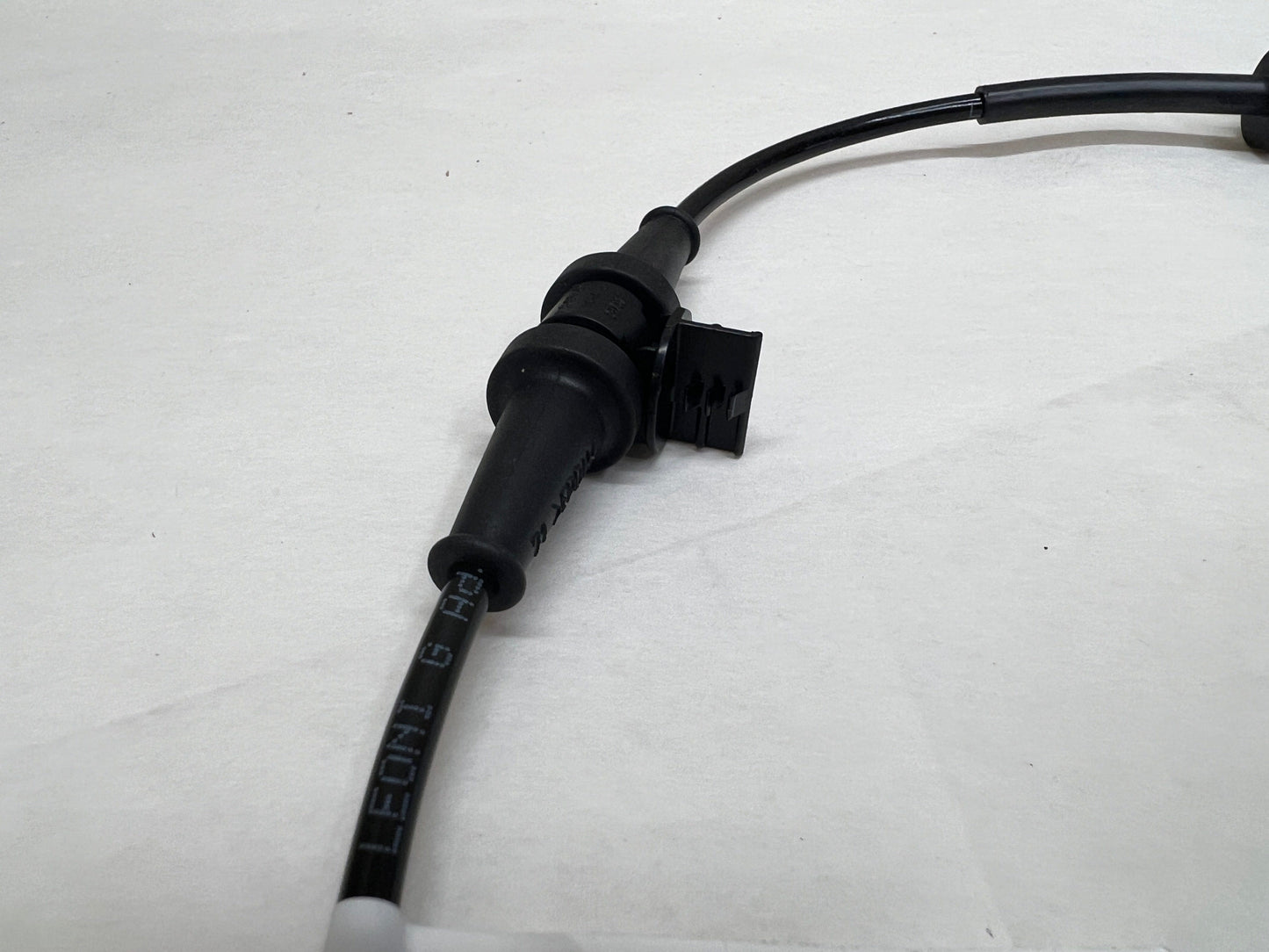 CL-0723-23483145-C11 2014-2020 GM Chevrolet Impala Left or Right Front Wheel Speed Sensor 23483145