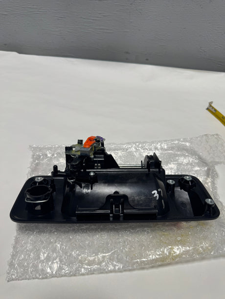 69090-0C091 2014-2021 Toyota Tundra Tailgate Handle With Camera Hole - Not For 8 Foot bed