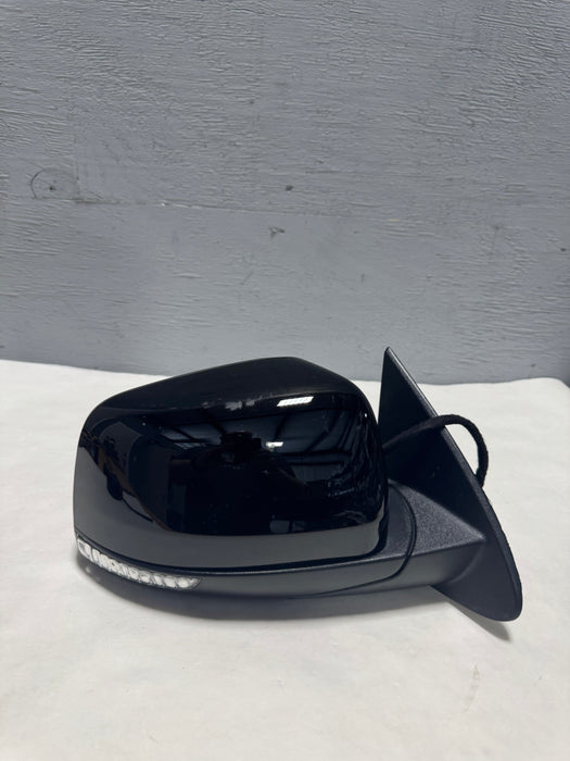 CL-1024-5SH46DX8AG-H15 2014-2022 Dodge Durango Passenger Side Mirror OEM *Has Scratches On Back Cap*