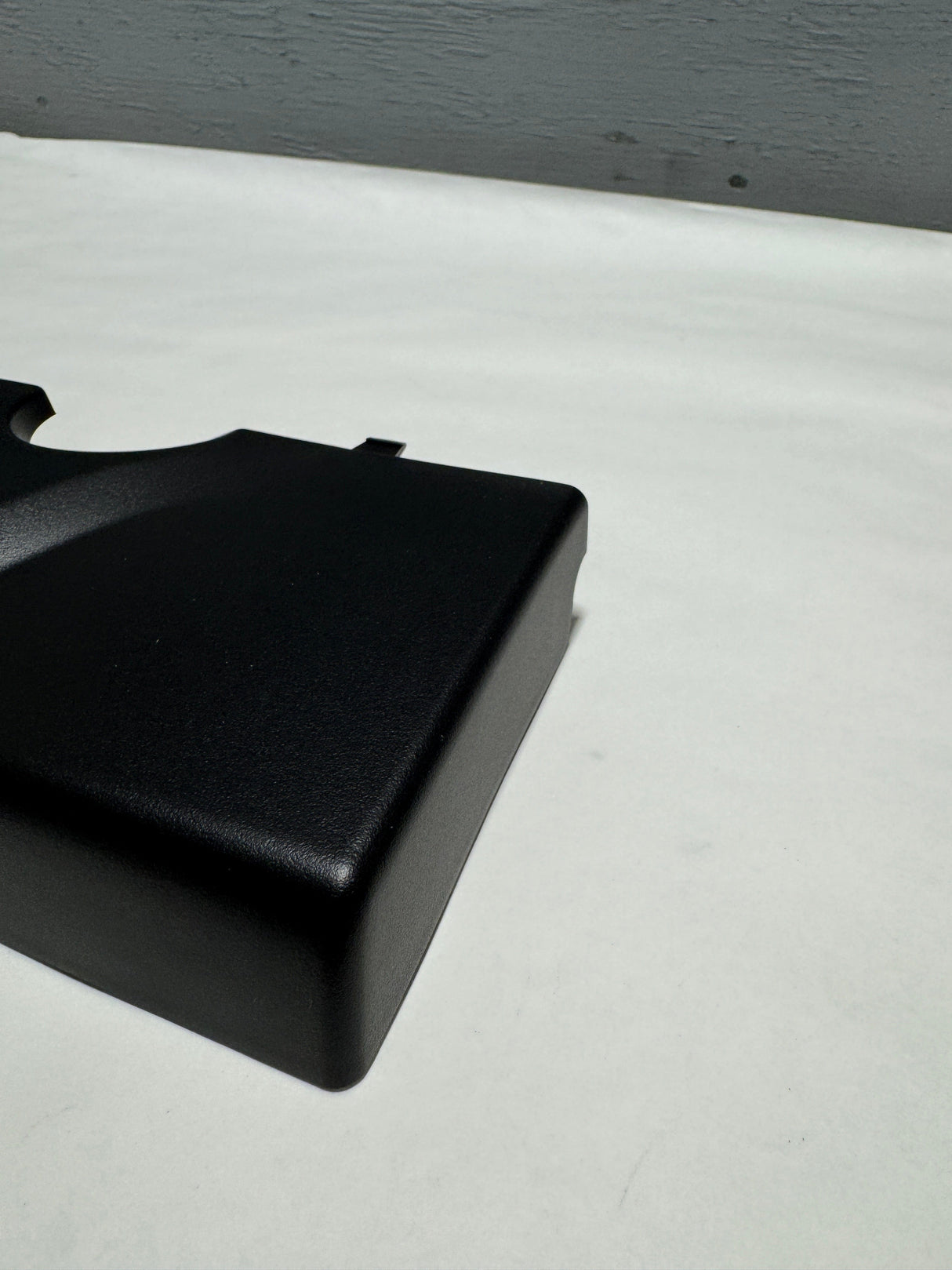 95304743 2014-2022 Encore or Trax Passenger Side Rear View Mirror Wire Cover For Non Lane Departure Only