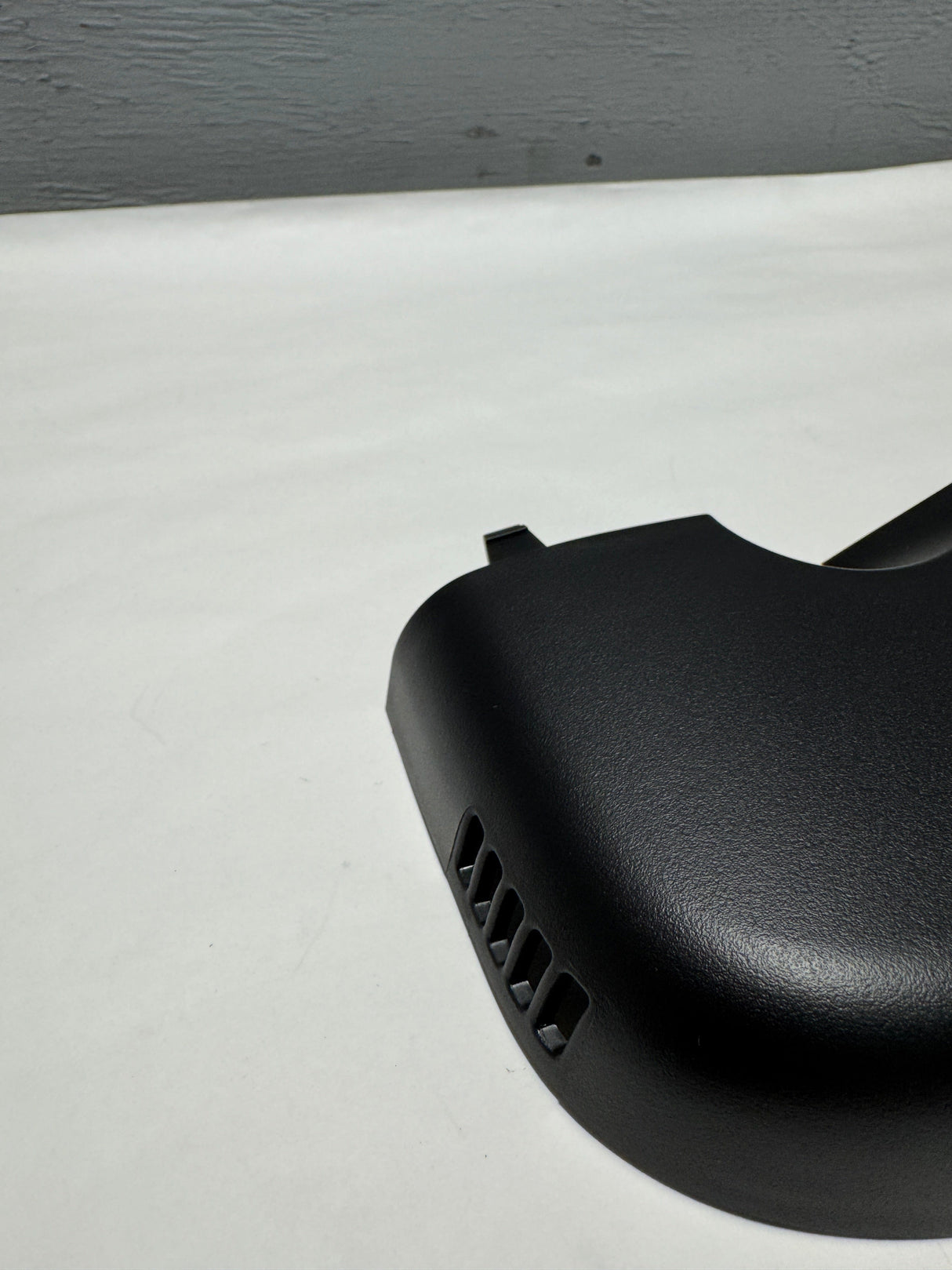 95304743 2014-2022 Encore or Trax Passenger Side Rear View Mirror Wire Cover For Non Lane Departure Only