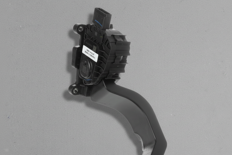 2014-2023 Jeep Cherokee OEM Genuine Accelerator Gas Pedal
