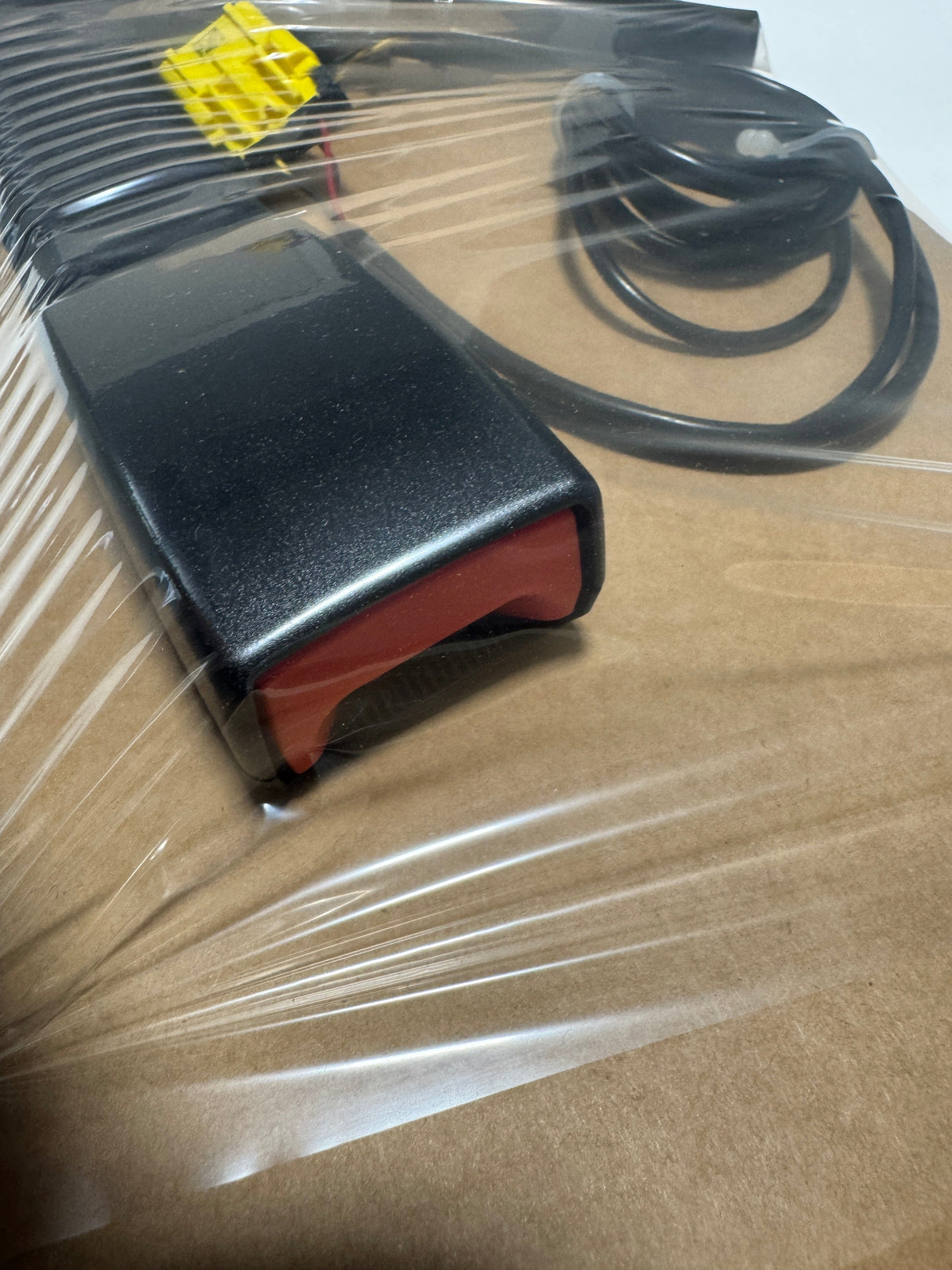 5RM76JXWAA 2014-2025 Ram Promaster Passenger Front Seat Belt Buckle With Wire Genuine OEM