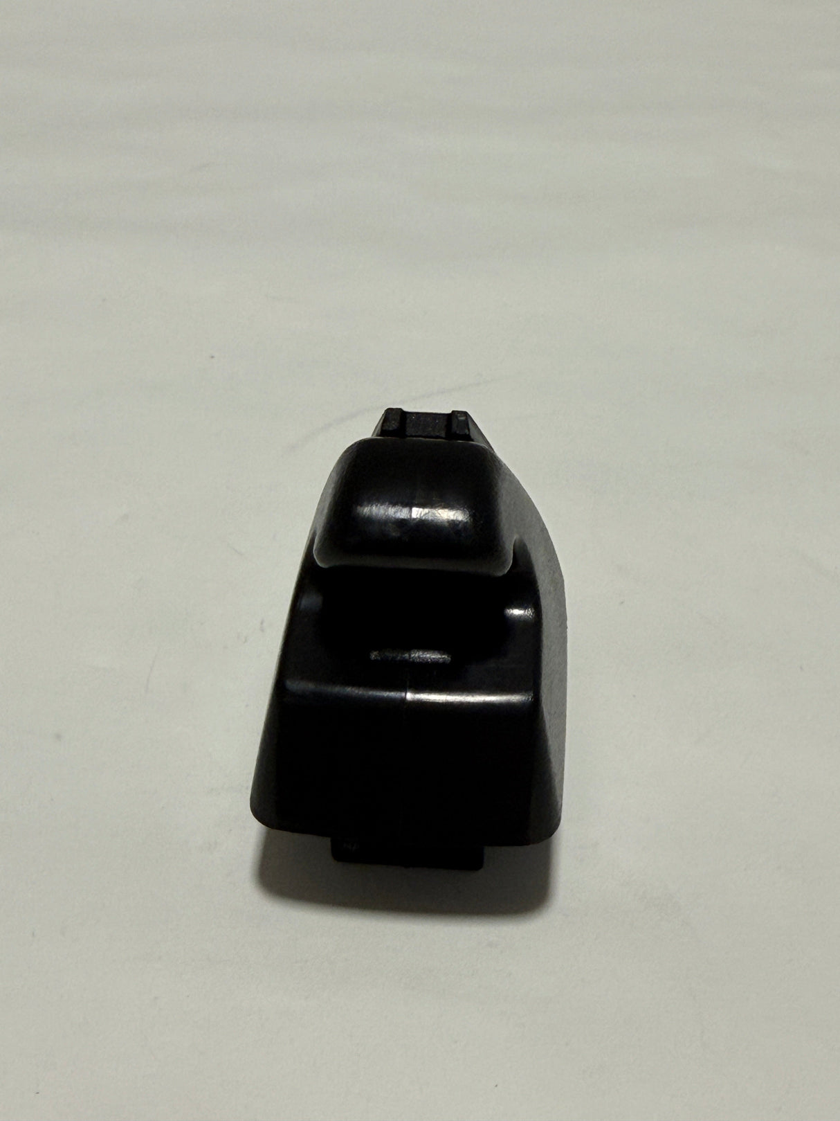 1LS28DX9AC 2014-2026 Dodge Durango (1) Sun Visor Support Clip New