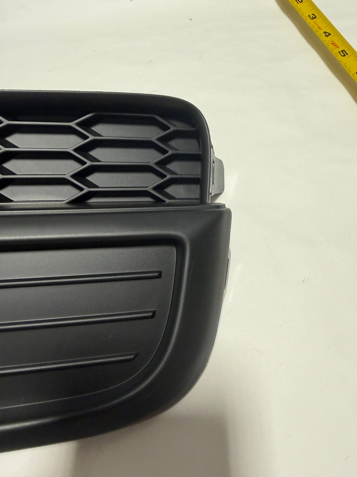 71104-T1W-A10 2015-2016 Honda CR-V LX or SE  Passenger Side Fog Light Hole Cover No Fog Light Hole.