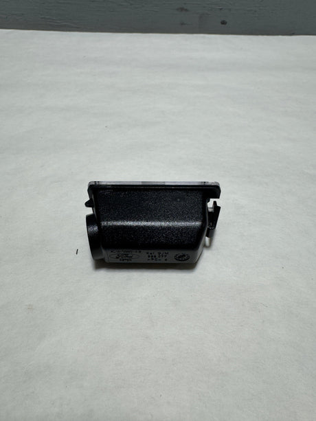 FL1Z-13550-B 2015-2017 Ford Expedition (1) OEM License Plate Light Lamp