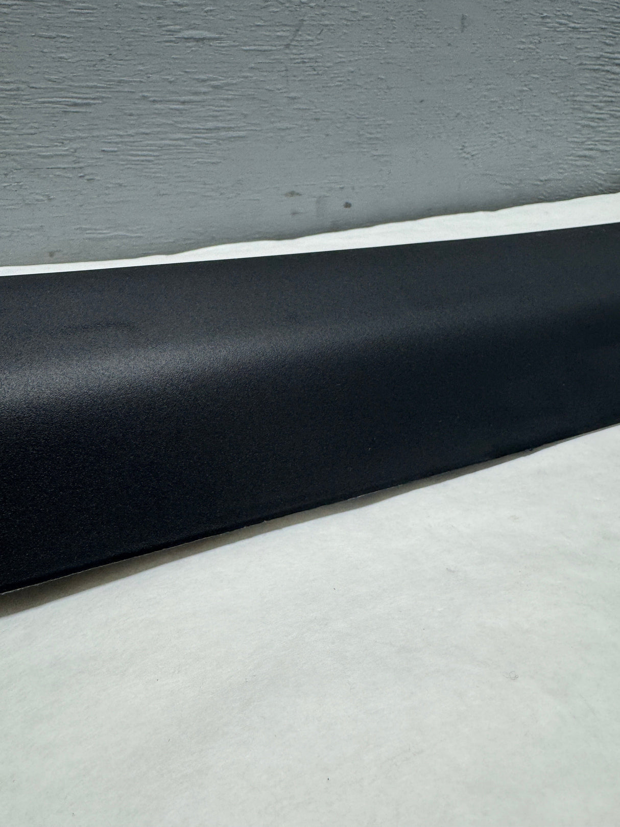 FL1Z-7841308-AB 2015-2017 Ford Expedition Interior Roof Opening Molding At Tail Gate For Power Liftgate and Sunroof Equipped Only