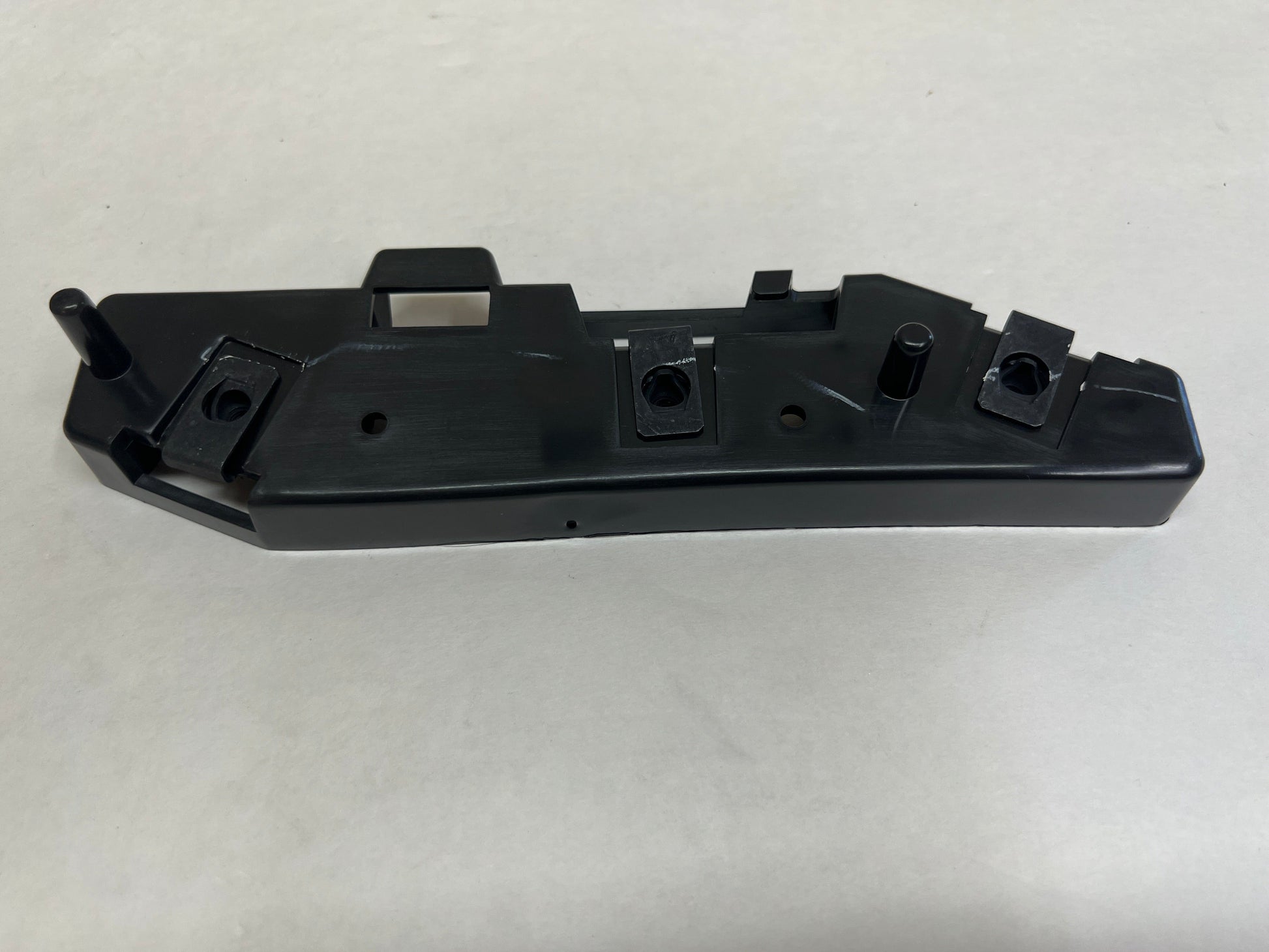 CL-0723-FT4Z-17C947-A-M6 2015-2018 Ford Edge Passenger Side Front Bumper Side Mount FT4Z-17C947-A