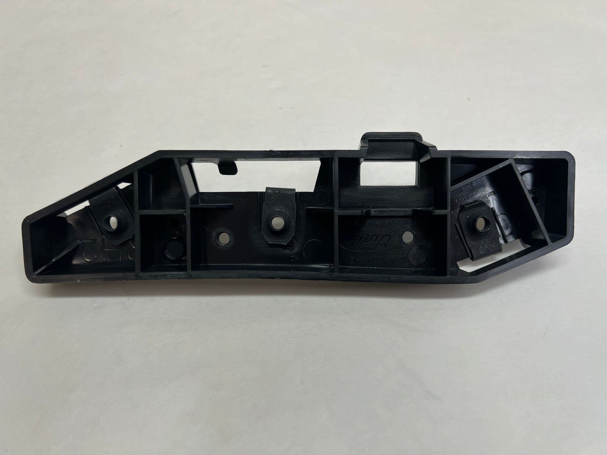 CL-0723-FT4Z-17C947-A-M6 2015-2018 Ford Edge Passenger Side Front Bumper Side Mount FT4Z-17C947-A