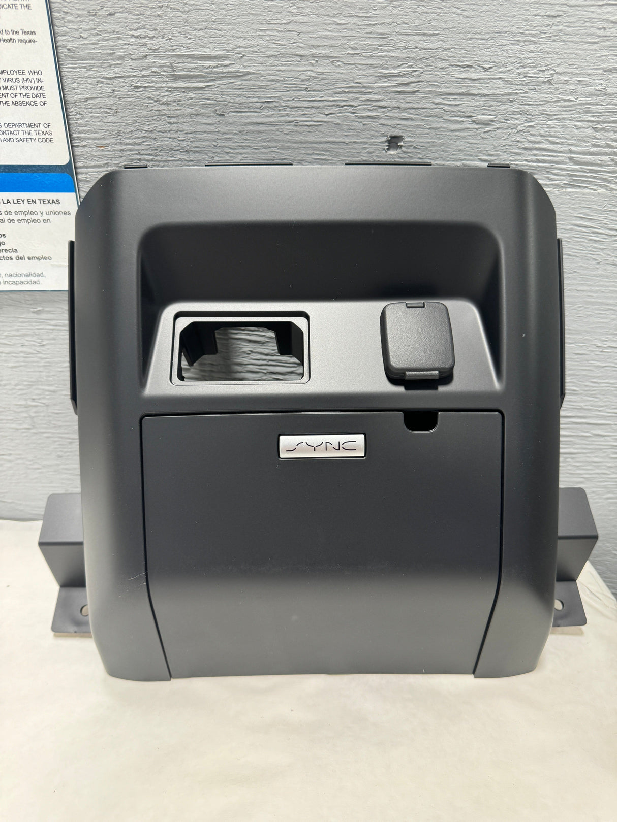 FL3Z-1504338-AJ 2015-2018 Ford F-150 XL XLT W/Sync Dash Panel Storage Compartment