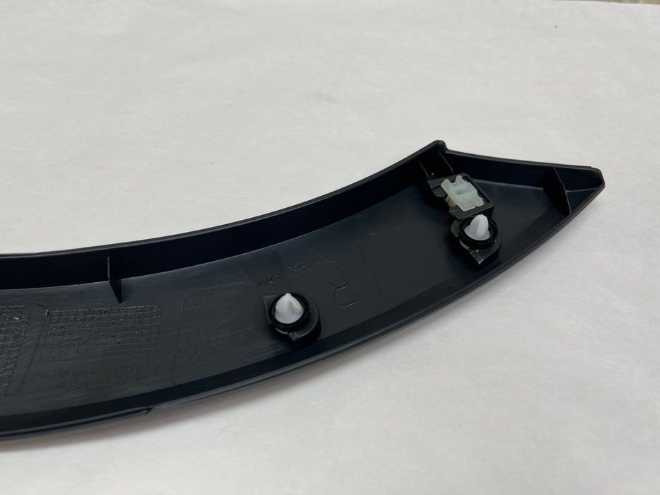 CL-0823-BK3Z-61278L00-AA-M1 2015-2019 Ford Transit 150 250 Passenger Side Front Wheel Arch Molding BK3Z-61278L00-AA