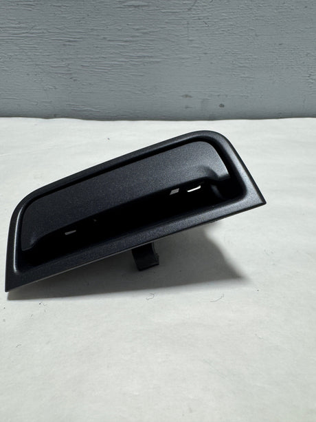 22792217 2015-2019 Silverado Sierra 2500 3500 Center Console Latch Lock New OEM