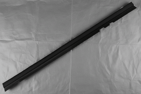 2015-2019 Silverado Sierra 2500 3500 Driver Side Hood Weatherstrip Seal For Non Scoop Hoods