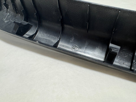 CL-0325-94330AL03AVH-J3 2015-2019 Subaru Outback Side Gate Trim Right Passenger Side For NON Pwr Liftgate OEM