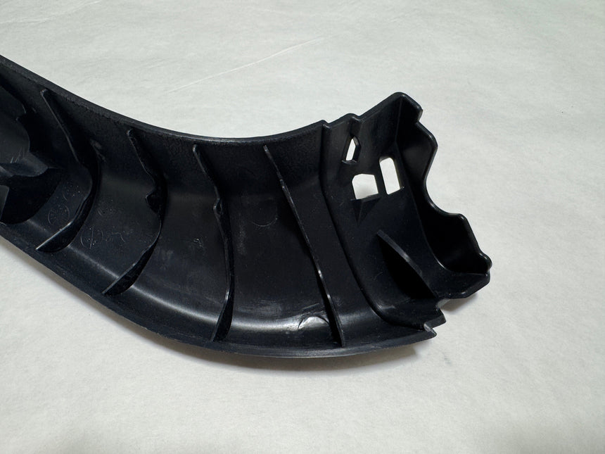 2015-2019 Subaru Outback Side Gate Trim Right Passenger Side For NON Pwr Liftgate OEM