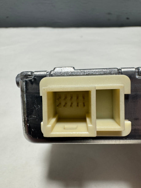 23361092 2015-2020 Cadillac Escalade Front Lane Keep Assist  Windshield Camera