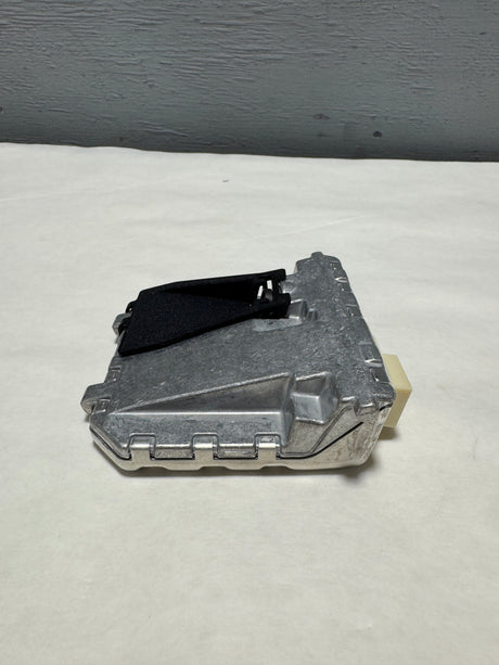 23361092 2015-2020 Cadillac Escalade Front Lane Keep Assist  Windshield Camera