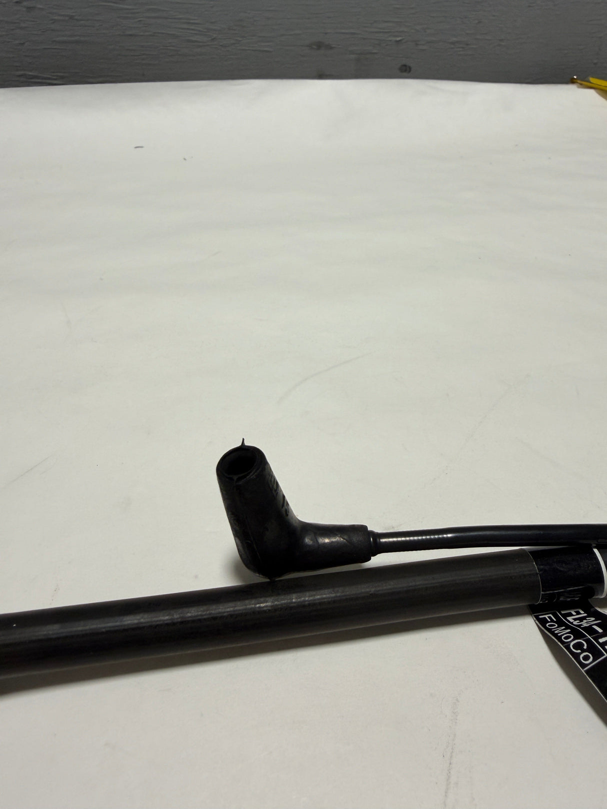 FL3Z-3A788-B 2015-2020 Ford F-150 3.5 4X4 Auto Hub Lock Vacuum Hose Tube OEM