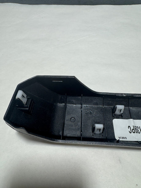 FL3Z-1822643-CB 2015-2020 Ford F-150 King Ranch or Lariat  Driver Door Pull Handle For Pwr Window Equipped