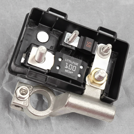 2015-2020 Tahoe Yukon Escalade Battery Distribution Fuse Block OEM