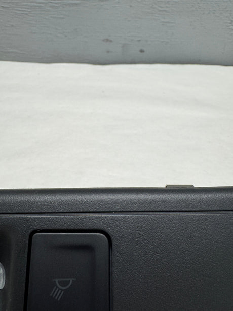 84398399 2015-2020 Tahoe Yukon Escalade Black Front Dome Reading Lamp OEM