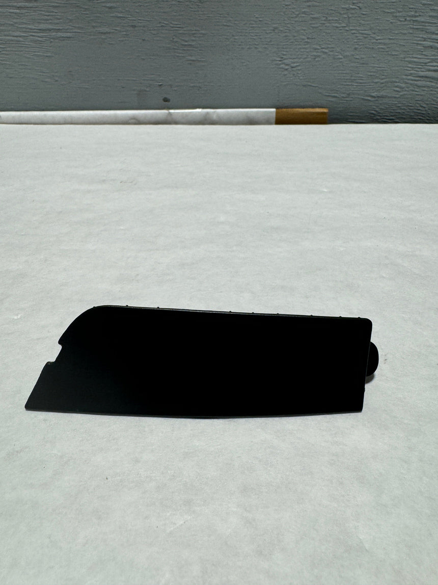 2015-2020 Tahoe Yukon Suburban Black Front Passenger Door Armrest Bolt Cap