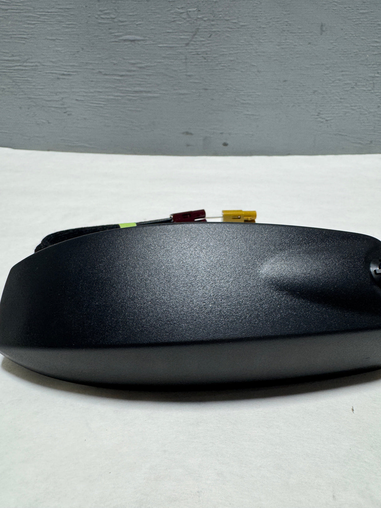 84886535 2015-2022 Canyon Colorado Roof Onstar and Satellite Radio Antenna OEM