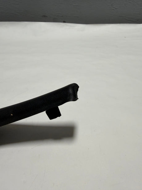 22897424 2015-2022 Canyon or Colorado Crew Cab Driver Side Cowl Grille Panel Extension