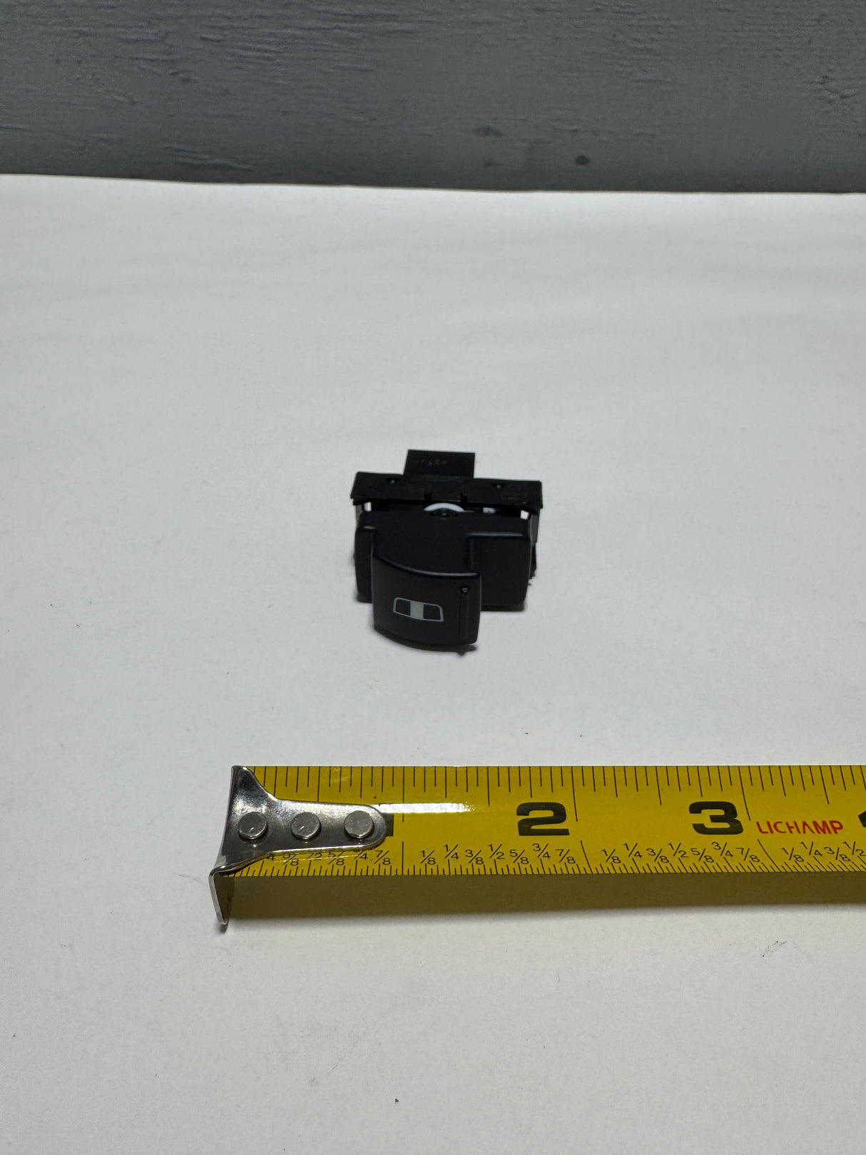 22897425 2015-2022 Colorado Canyon Crew Cab Passenger Side Windshield Cowl Grille Genuine OEM