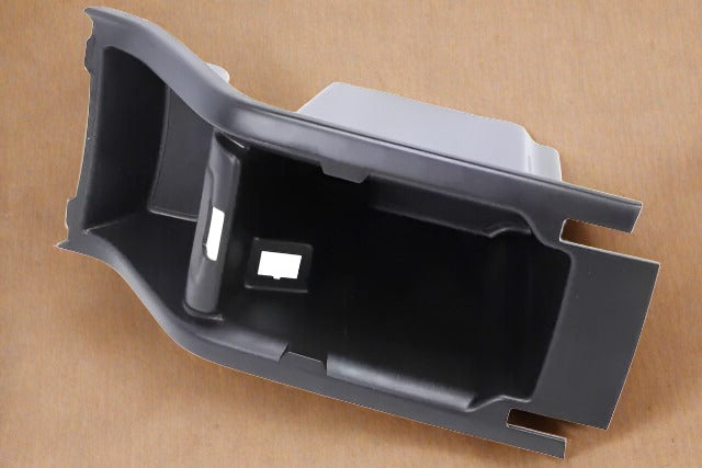 23238955 2015-2022 Colorado or Canyon Center Console Compartment For No Wireless Charging and Auto Transmission