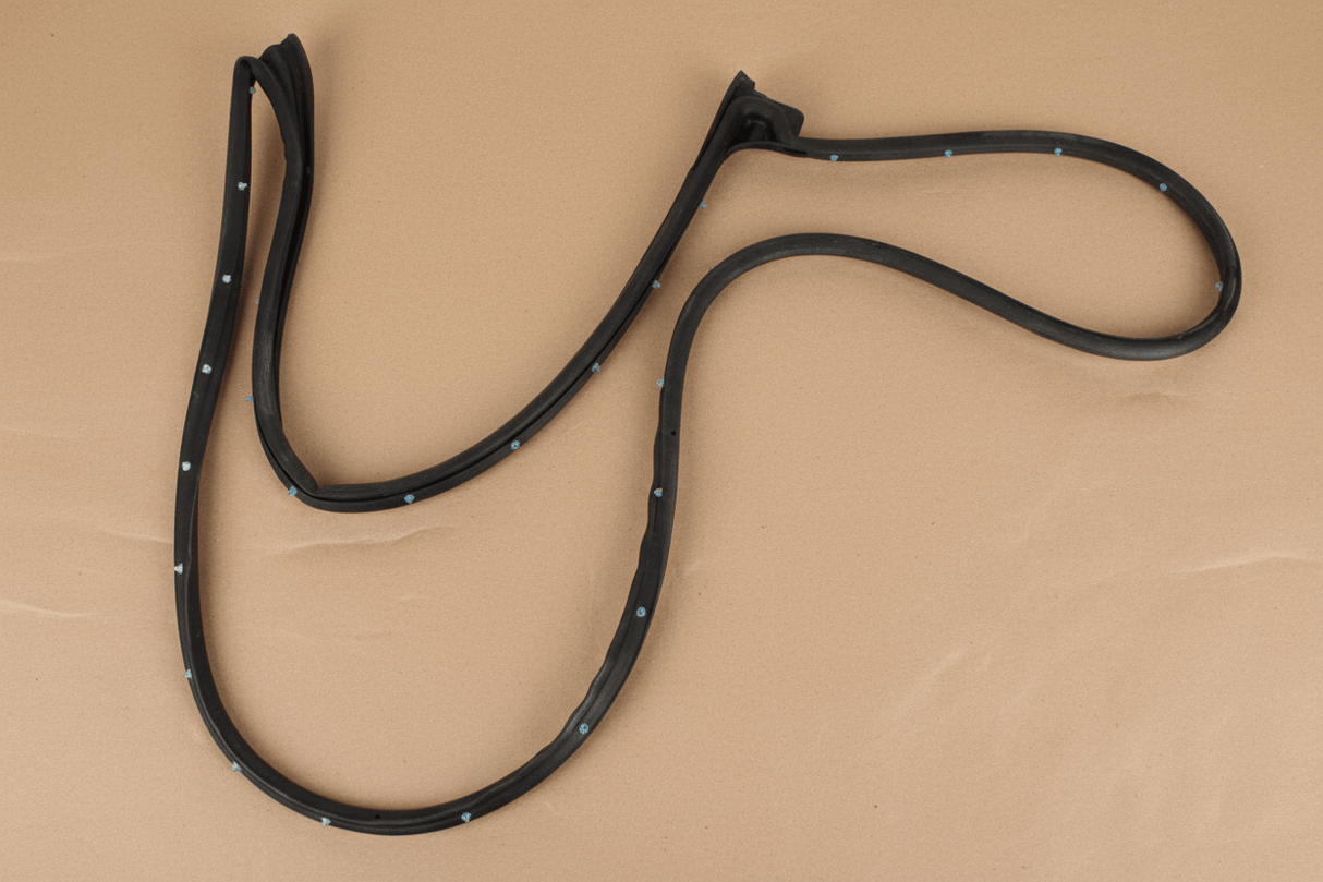 84234296 2015-2022 Colorado or Canyon OEM Front Passenger Side Door Weatherstrip