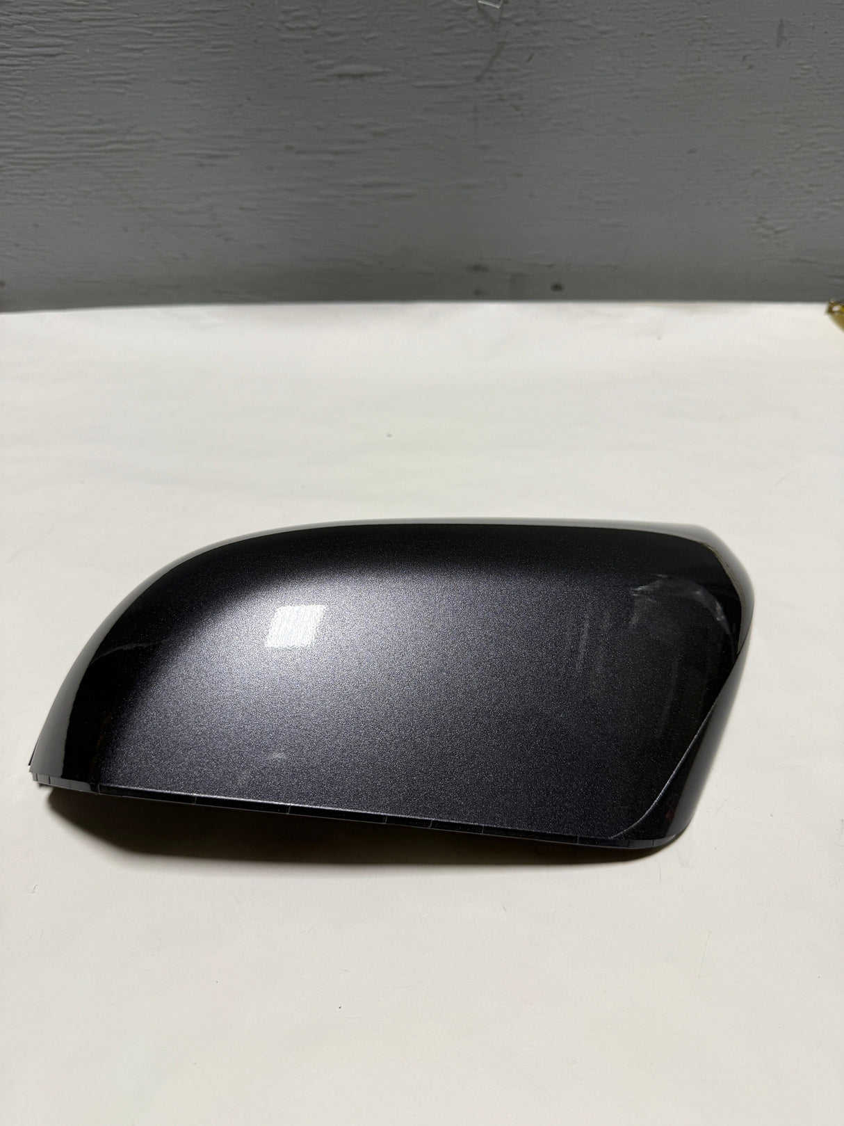 76251-T1W-A01ZE 2015-2022 CR-V or 2016-2022 HR-V OEM Driver Side Mirror Cap NH797M