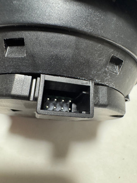 FU5Z-17D696-A 2015-2022 Ford F-250 F-350 Power Mirror Motor For Pwr Telescoping Memory Mirror With Camera Fits Either Side