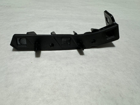 23467529-C23 2015-2022 GMC Canyon Driver Side Front Bumper Cover Bracket Guide OEM