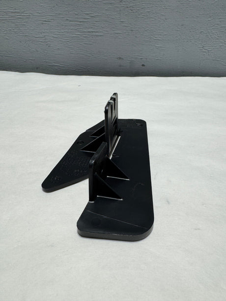 FR3Z-9911778-AA 2015-2023 Ford Mustang Passenger Side Rear Mudguard Deflector OEM