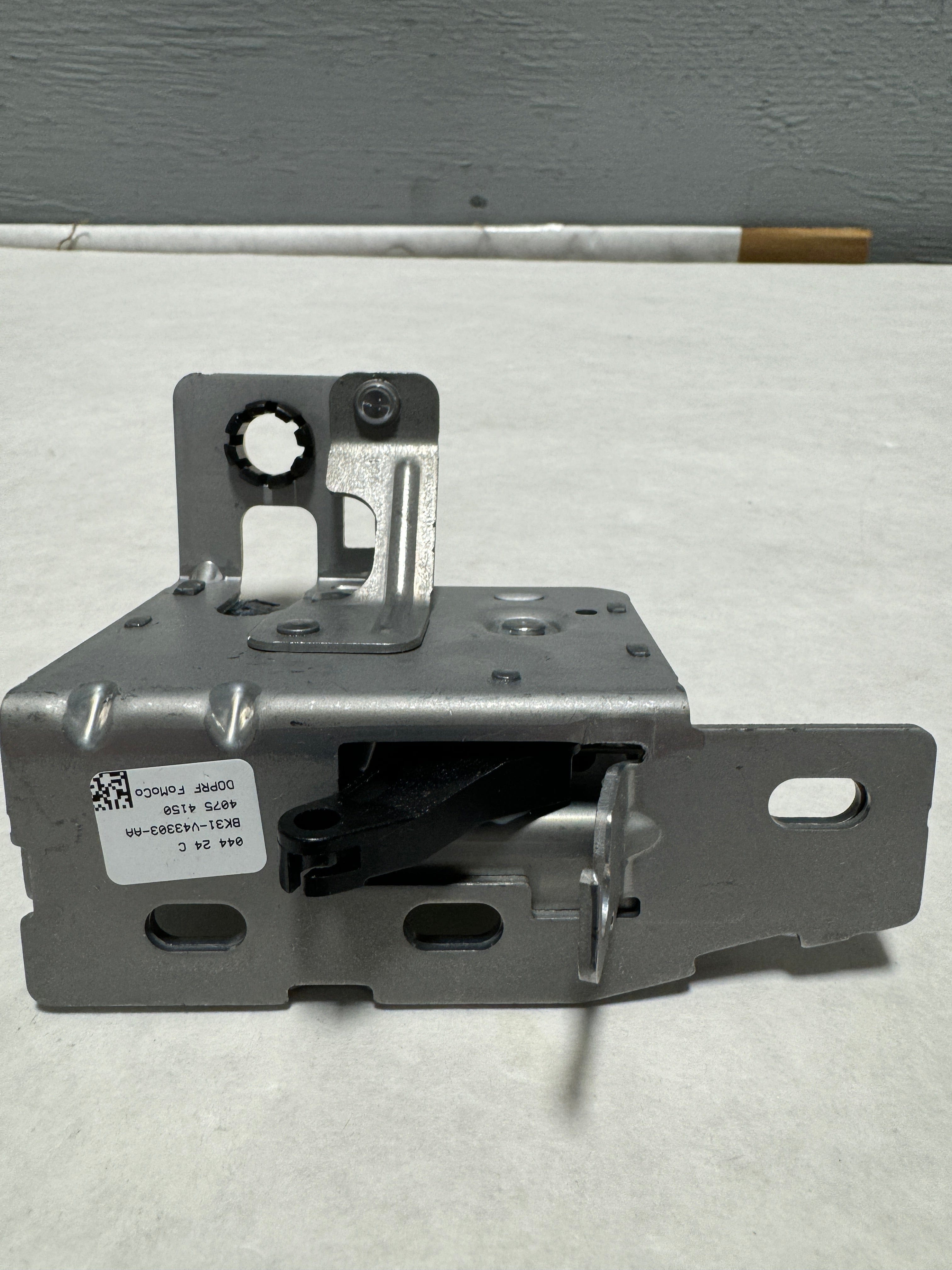 2015-2024 Ford Transit Rear Barn Door Latch Fits Either Side OEM