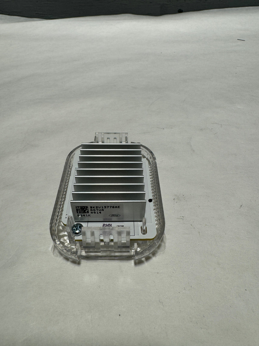 2015-2023 Ford Transit Van (1) Roof Interior Cargo Lamp OEM New