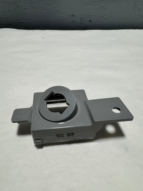 23251664 2015-2024 Chevrolet Silverado 2500 3500 License Plate Lamp Driver Side OEM