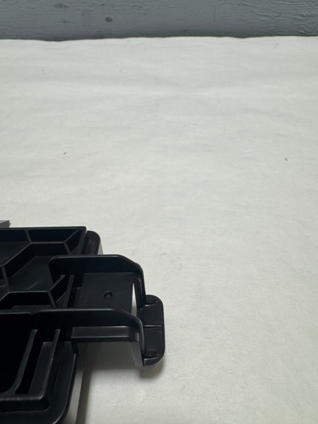 FL3Z-19D672-B 2015-2024 Ford F-150 F-250 F-350 Pollen Cabin Air Filter Cover Door Latch OEM