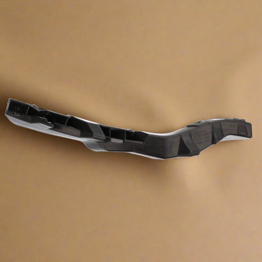 2016-2017 Kia Rio Front Bumper Passenger Side Inner Bracket OEM
