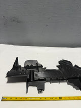 CL-0925-39138068-J5 2016-2018 Chevrolet Cruze RS 1.6v Passenger Side Air Baffle 39138068 OEM