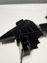 CL-0925-39138068-J5 2016-2018 Chevrolet Cruze RS 1.6v Passenger Side Air Baffle 39138068 OEM