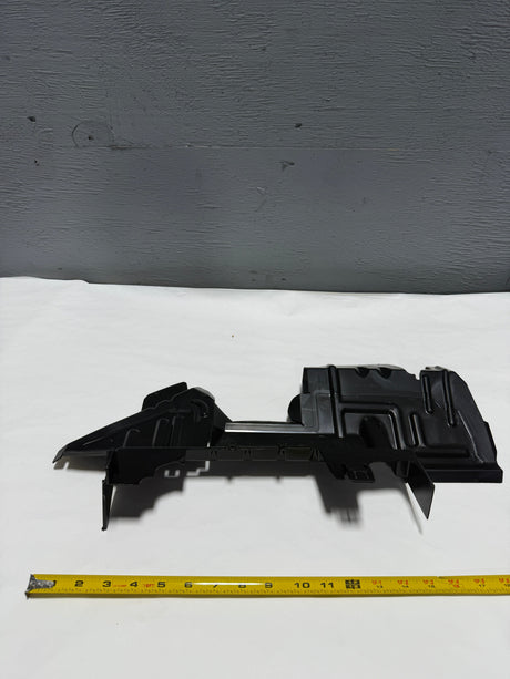 CL-0925-39138068-J5 2016-2018 Chevrolet Cruze RS 1.6v Passenger Side Air Baffle 39138068 OEM