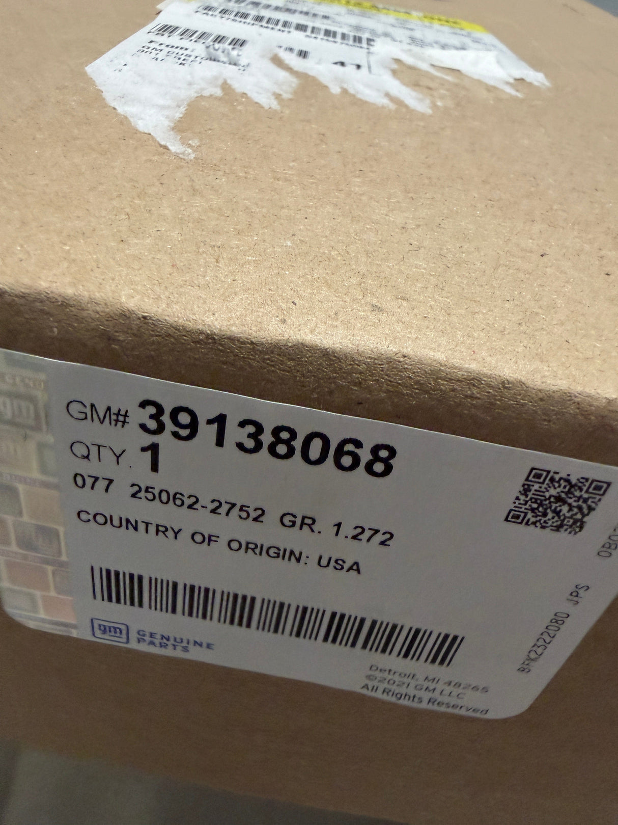 CL-0925-39138068-J5 2016-2018 Chevrolet Cruze RS 1.6v Passenger Side Air Baffle 39138068 OEM